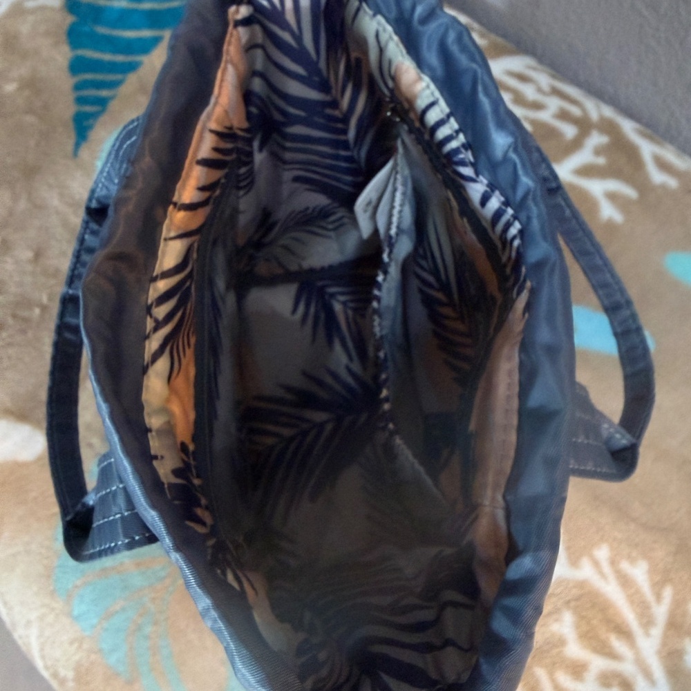 💙💙Lug Ditty~ Blue Moon~NWOT - Picture 9 of 11